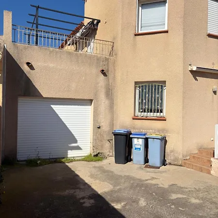 Apartment 7 Personnes Face 7blion37